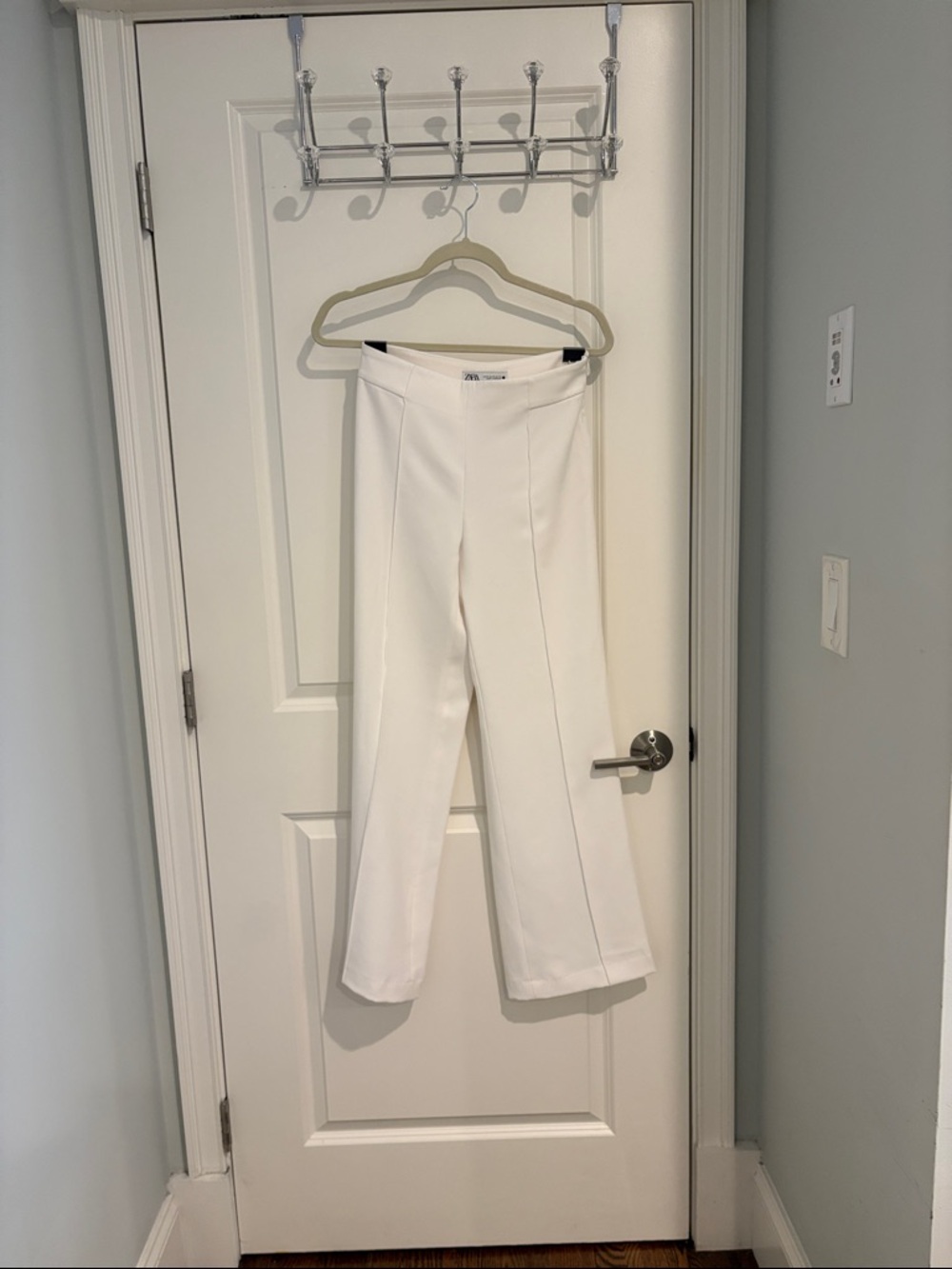 Zara White Straight-Leg Tailored Pants